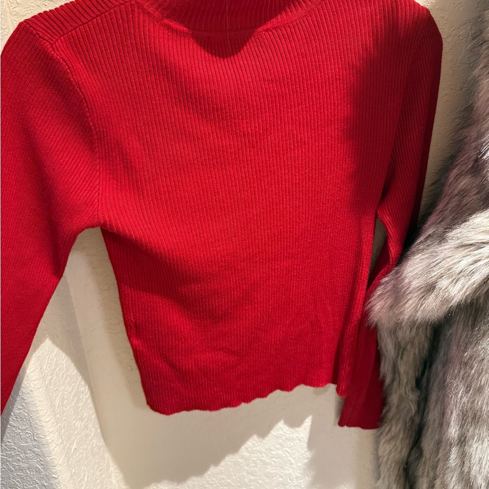 Red Ribbed Sweater - Picture 4 of 4